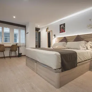  Habitación en casa particular Emilysuites - Centro Historico España
